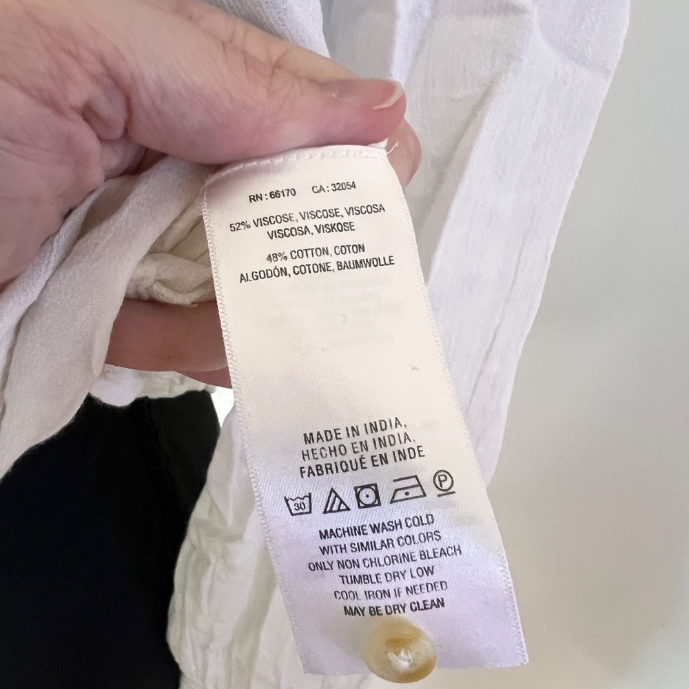 Meadow Rue Anthropologie Cream Blouse w Embroidery and Button Back - 6 - Picture 4 of 4